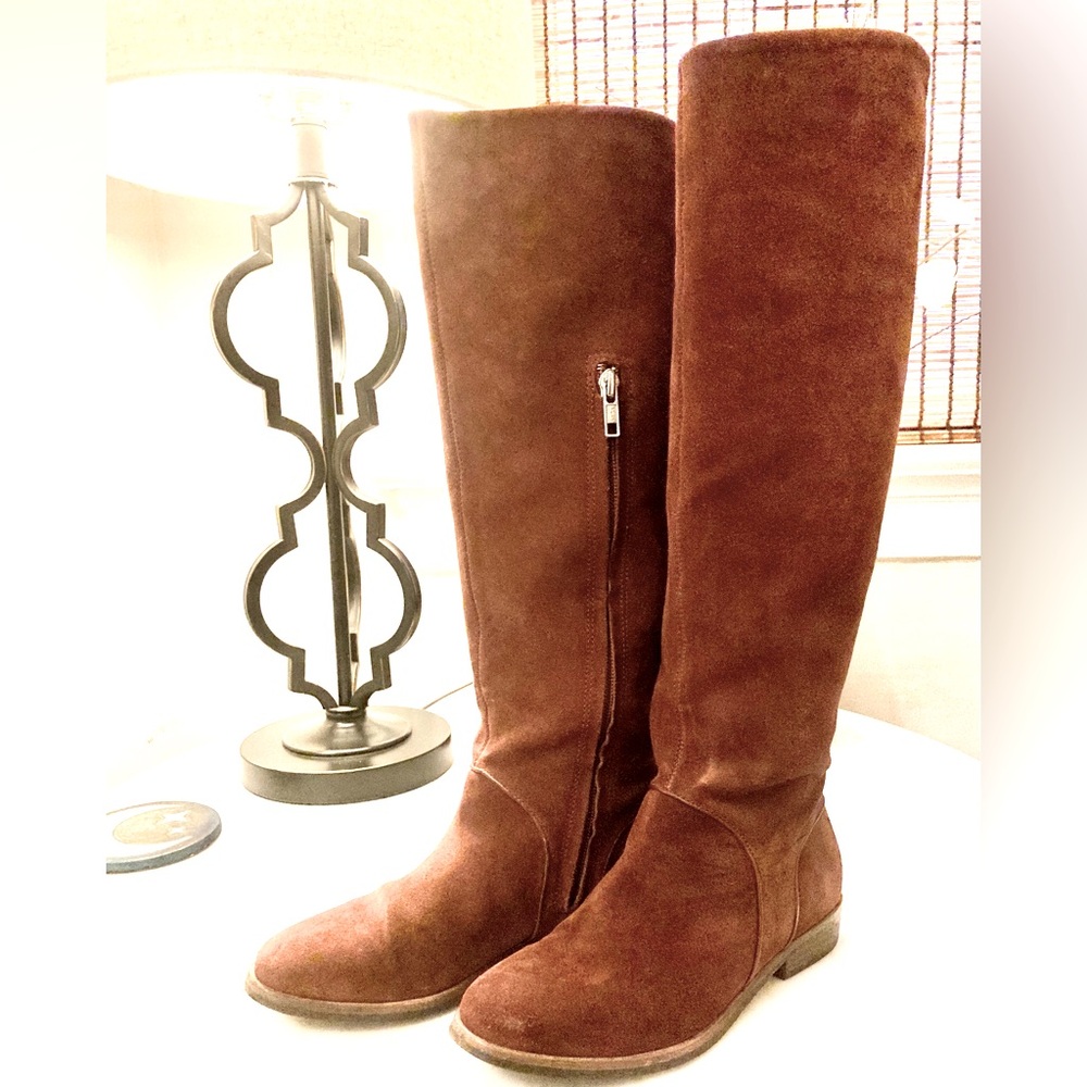 UGG Daley Tall Riding Boot Suede Leather Size 6 Mahogany Brown